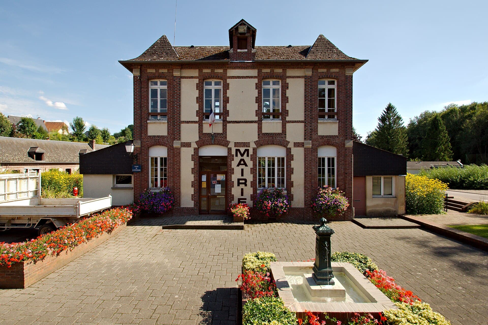 Fontaine-sous-Préaux — commune desservie par AlloMénage+
