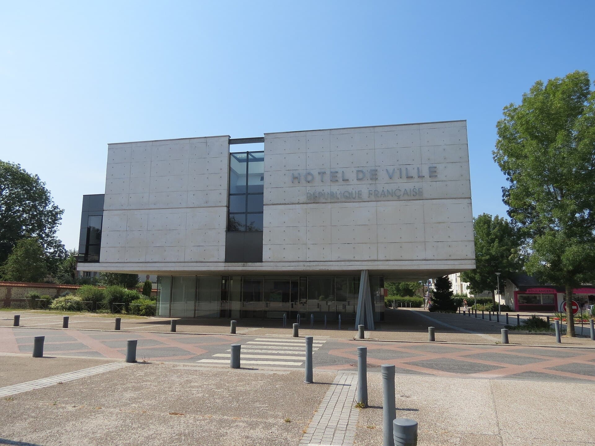 Franqueville-Saint-Pierre — commune desservie par AlloMénage+